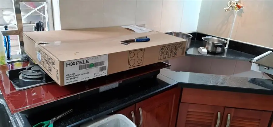Khách hàng review Bếp từ 3 vùng nấu lắp âm Hafele HC-I773D (536.01.905) 2
