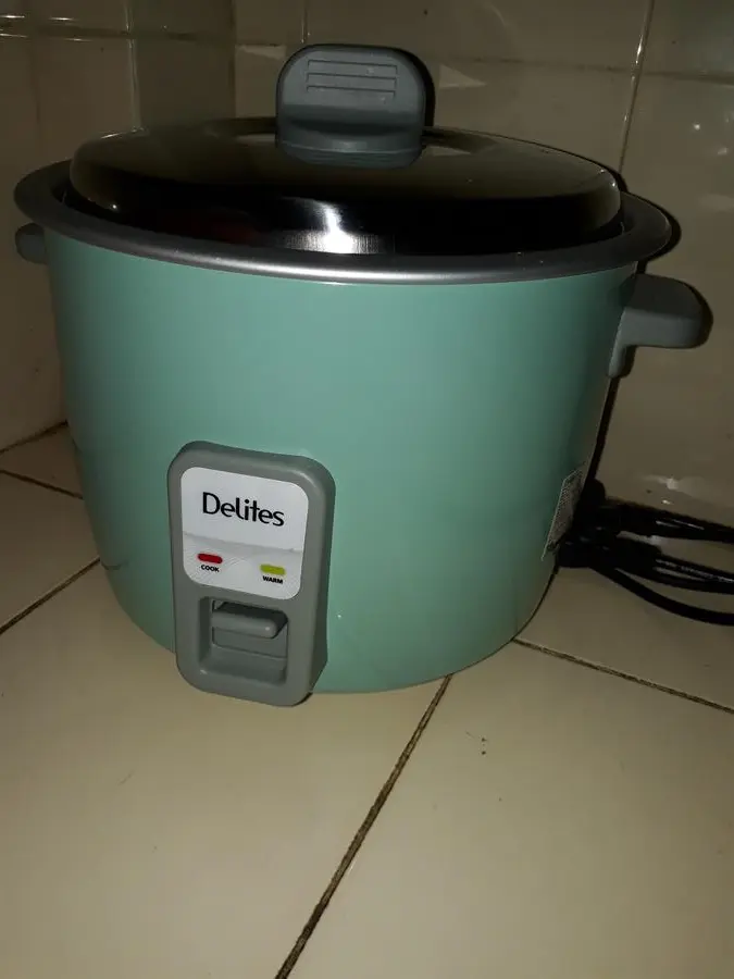 Khách hàng review Nồi cơm nắp rời Delites 1.8 lít NCR1802 5