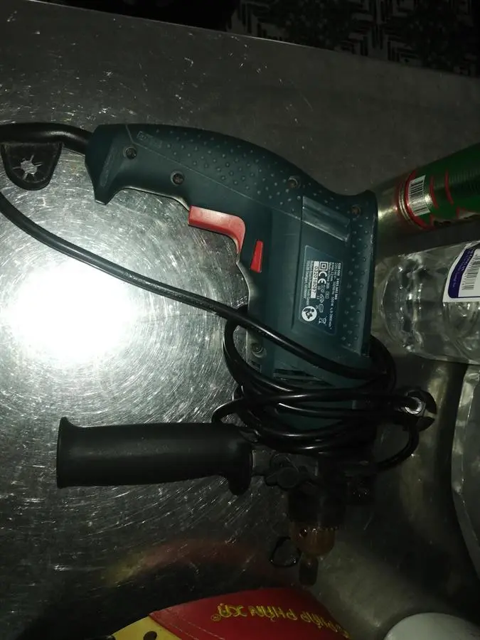 Khách hàng review Máy khoan động lực điện Bosch GSB 550 550W 9
