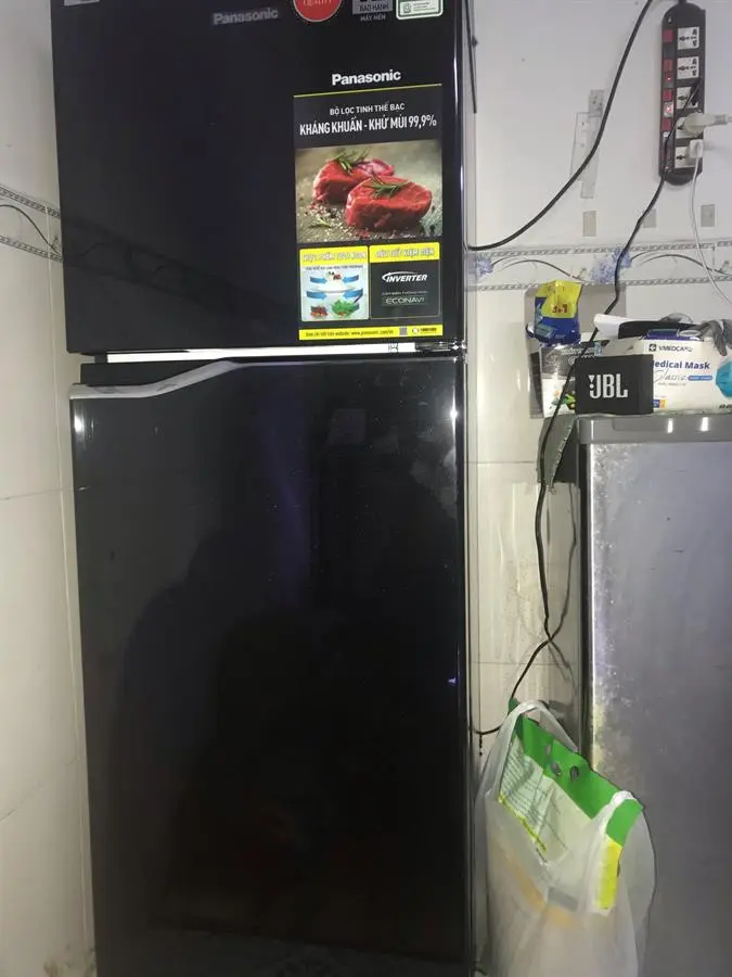 Khách hàng review Tủ lạnh Panasonic Inverter 188 lít NR-BA229PKVN 195