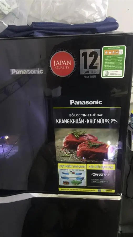 Khách hàng review Tủ lạnh Panasonic Inverter 188 lít NR-BA229PKVN 196