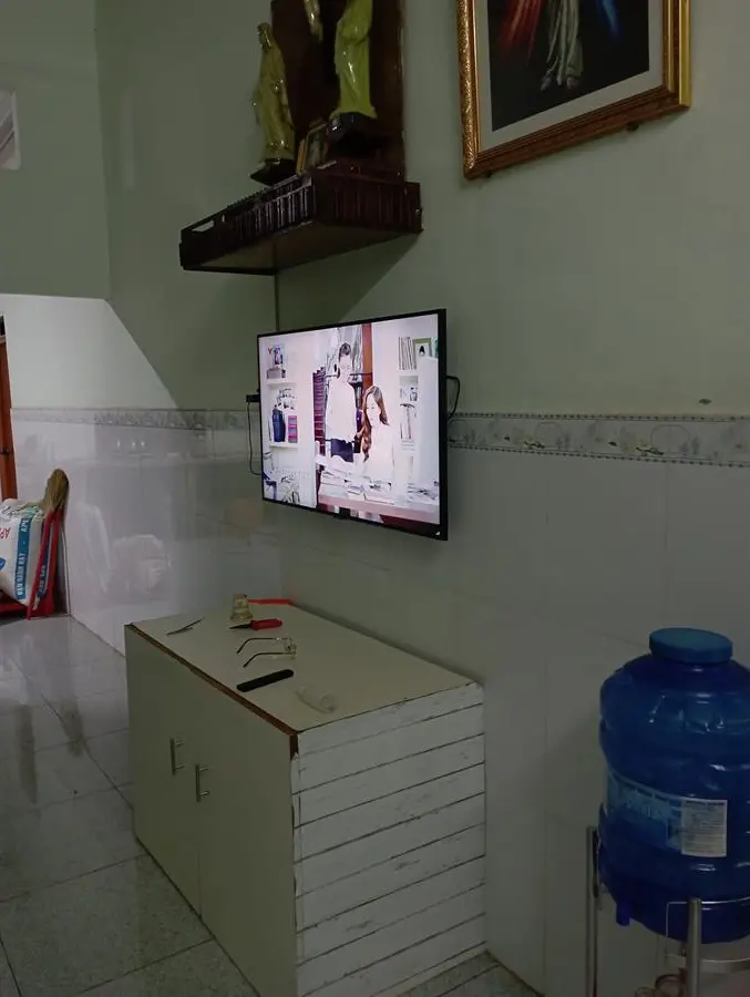 Khách hàng review Smart Tivi Samsung 4K Crystal UHD 43 inch UA43AU7200 6