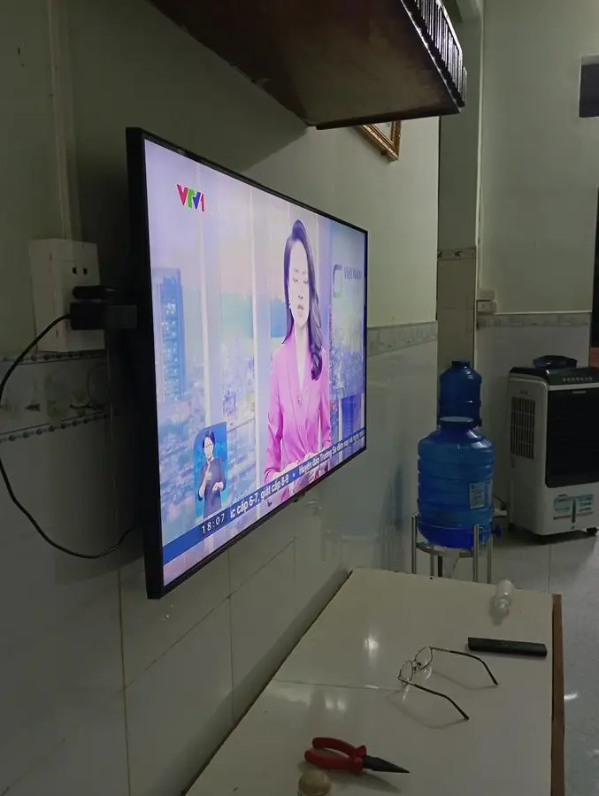 Khách hàng review Smart Tivi Samsung 4K Crystal UHD 43 inch UA43AU7200 7