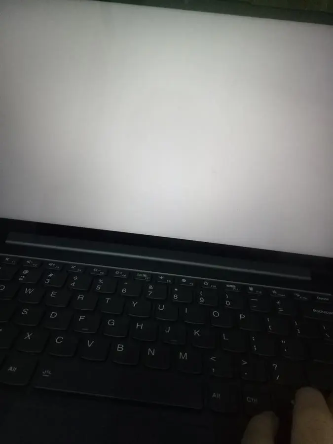 Khách hàng review Laptop Lenovo Yoga Slim 7 14ITL05 i5 1135G7/8GB/512GB/Win10 (82A300DPVN) 1