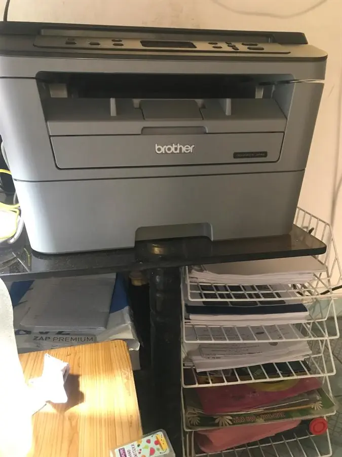 Khách hàng review Máy in laser trắng đen đa năng Brother DCP-L2520D 7