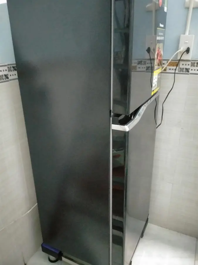 Khách hàng review Tủ lạnh Panasonic Inverter 188 lít NR-BA229PKVN 185