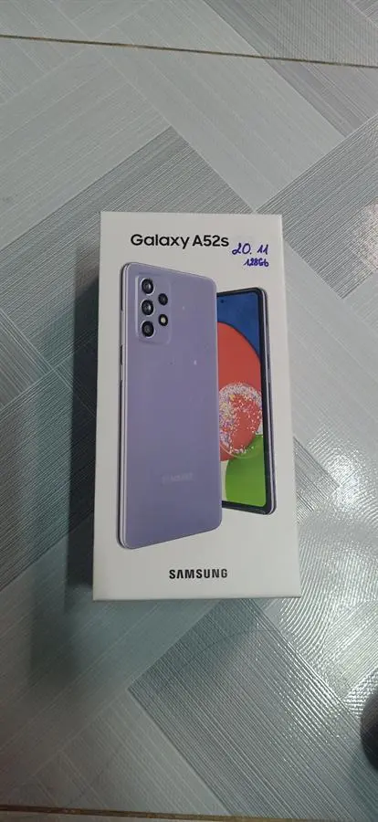 Khách hàng review Điện thoại Samsung Galaxy A52s 5G 128GB 35