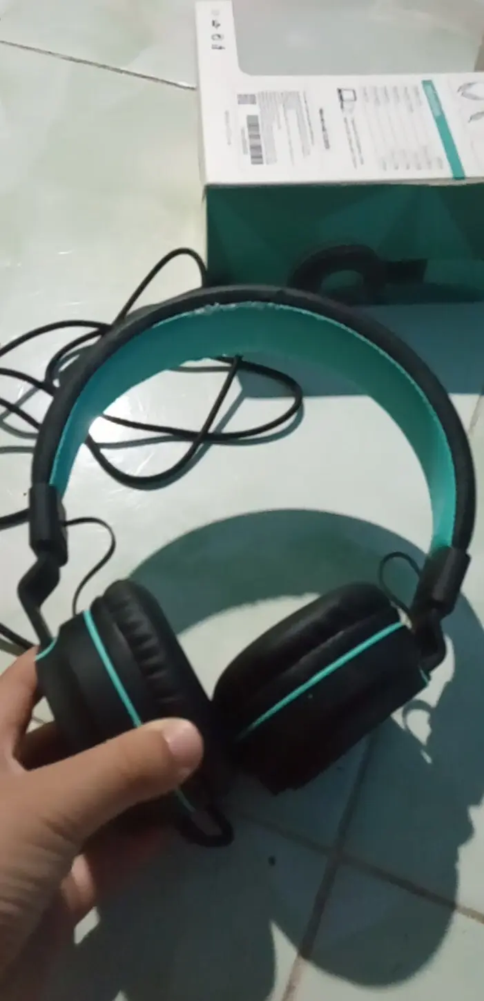 Khách hàng review Tai nghe Chụp Tai Kanen IP-952 3