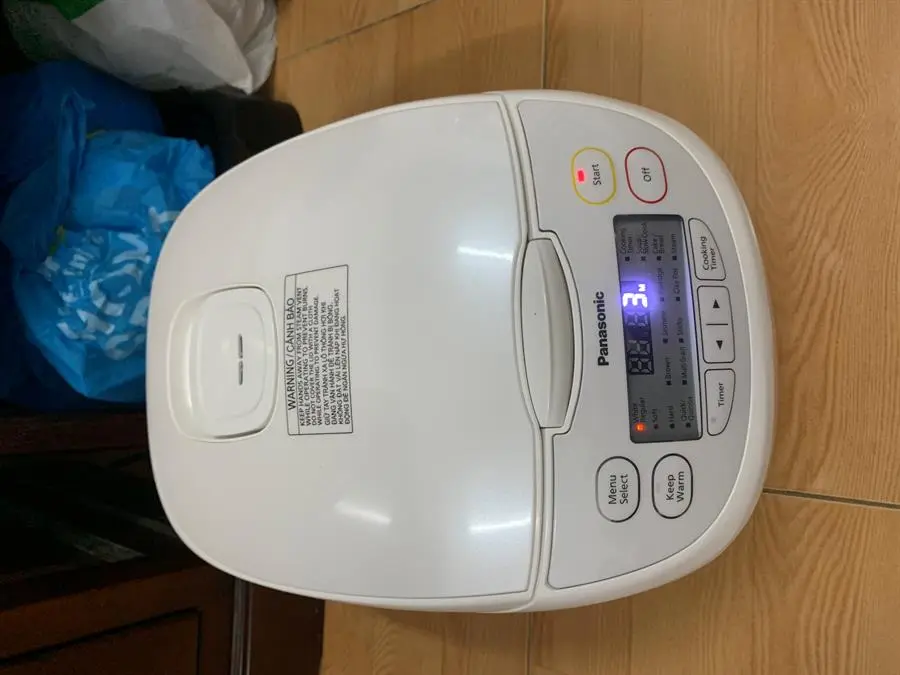 Khách hàng review Nồi cơm điện tử Panasonic 1.8 lít SR-CL188WRA 14
