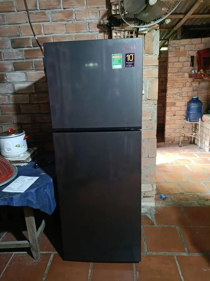 Khách hàng review Tủ lạnh Aqua Inverter 212 lít AQR-T239FA(HB) 21