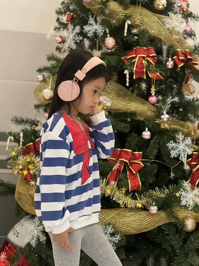 Khách hàng review Tai nghe Bluetooth Chụp Tai Mozard K8 13
