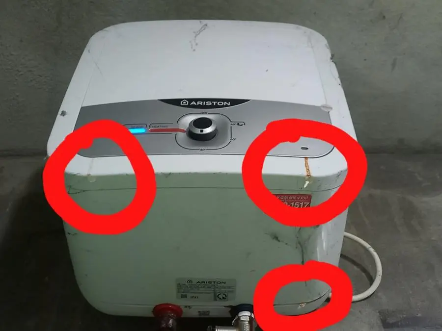 Khách hàng review Máy nước nóng gián tiếp Ariston 15 lít 2500W AN2 15 RS 2.5 FE 9