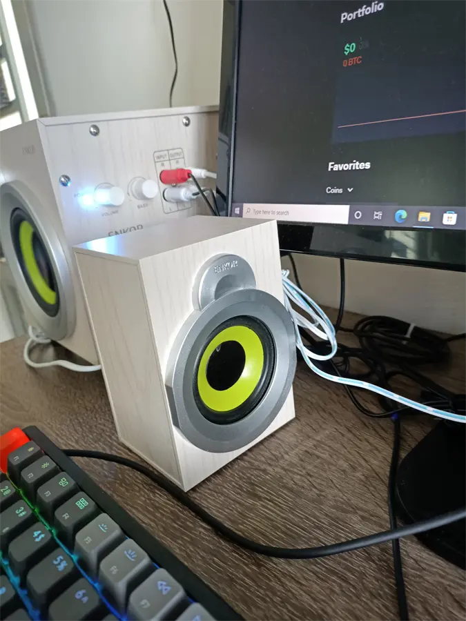 Khách hàng review Loa vi tính Enkor E300 Plus 18
