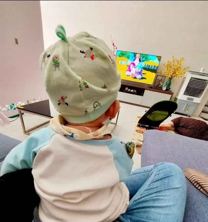 Khách hàng review Android Tivi Sony 4K 50 inch KD-50X80J 1