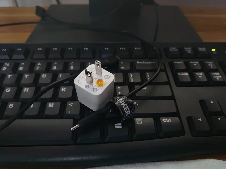 Khách hàng review Adapter Sạc Type C PD 20W Anker PowerPort III Nano A2633 24