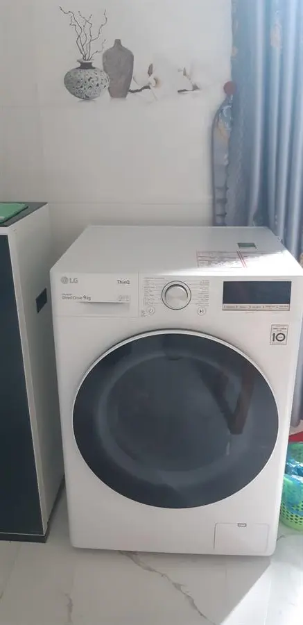 Khách hàng review Máy giặt LG AI DD Inverter 9 kg FV1409S4W 27