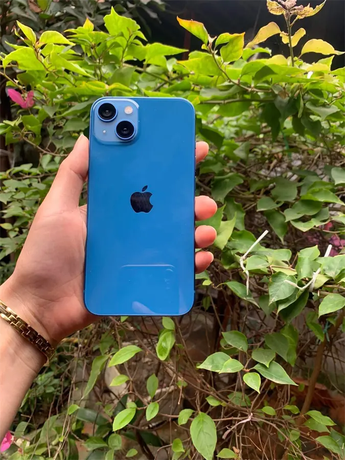 Khách hàng review Điện thoại iPhone 13 128GB 61