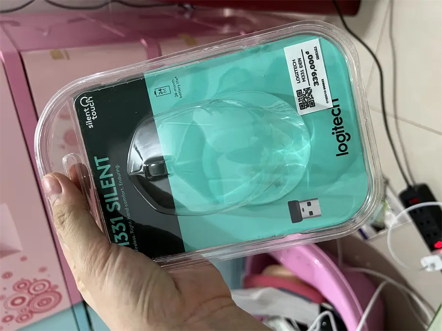 Khách hàng review Chuột Không dây Silent Logitech M331 9