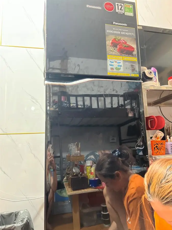 Khách hàng review Tủ lạnh Panasonic Inverter 188 lít NR-BA229PKVN 112
