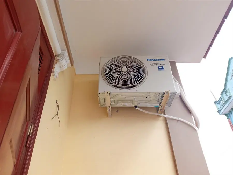 Khách hàng review Điều hòa 2 chiều Panasonic Inverter 9040 BTU CU/CS-YZ9WKH-8 30