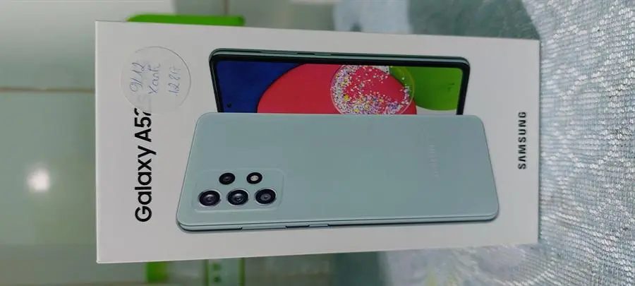 Khách hàng review Điện thoại Samsung Galaxy A52s 5G 128GB 33