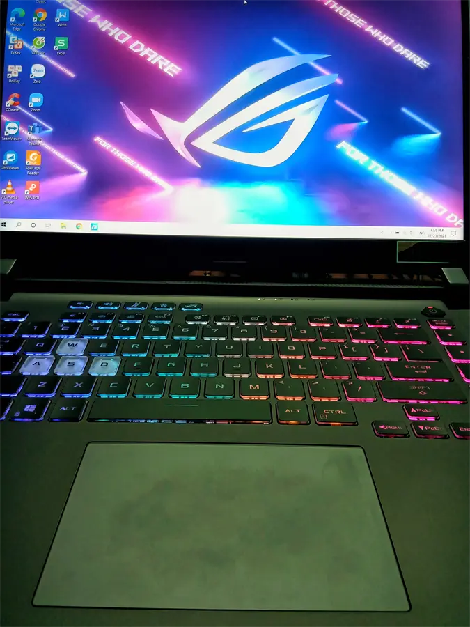 Khách hàng review Laptop Asus ROG Strix Gaming G15 G513IH R7 4800H/8GB/512GB/4GB GTX1650/144Hz/Win10 (HN015T) 14