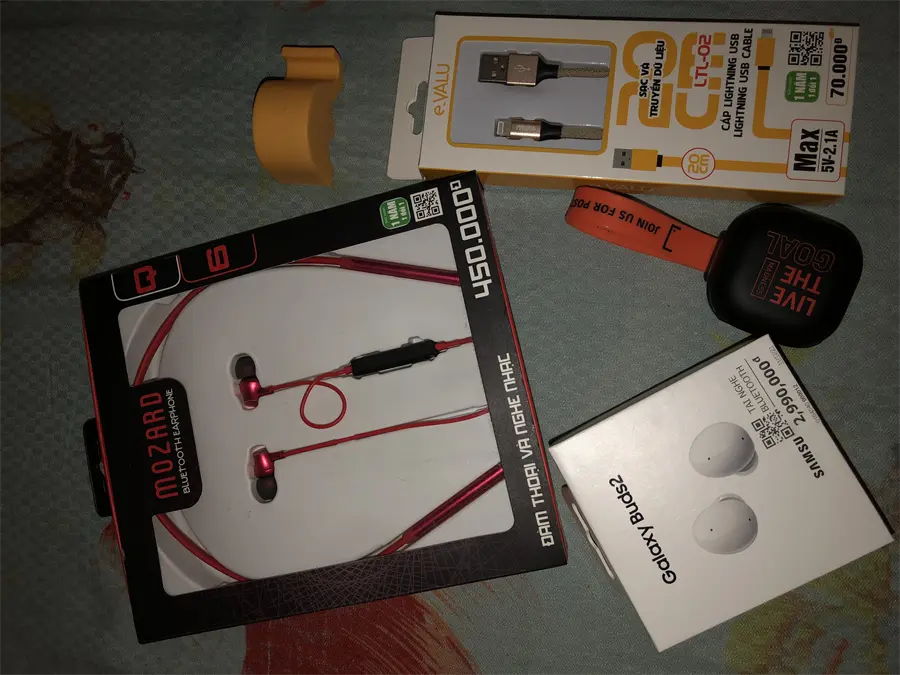 Khách hàng review Tai nghe Bluetooth True Wireless Samsung Galaxy Buds 2 R177N 17