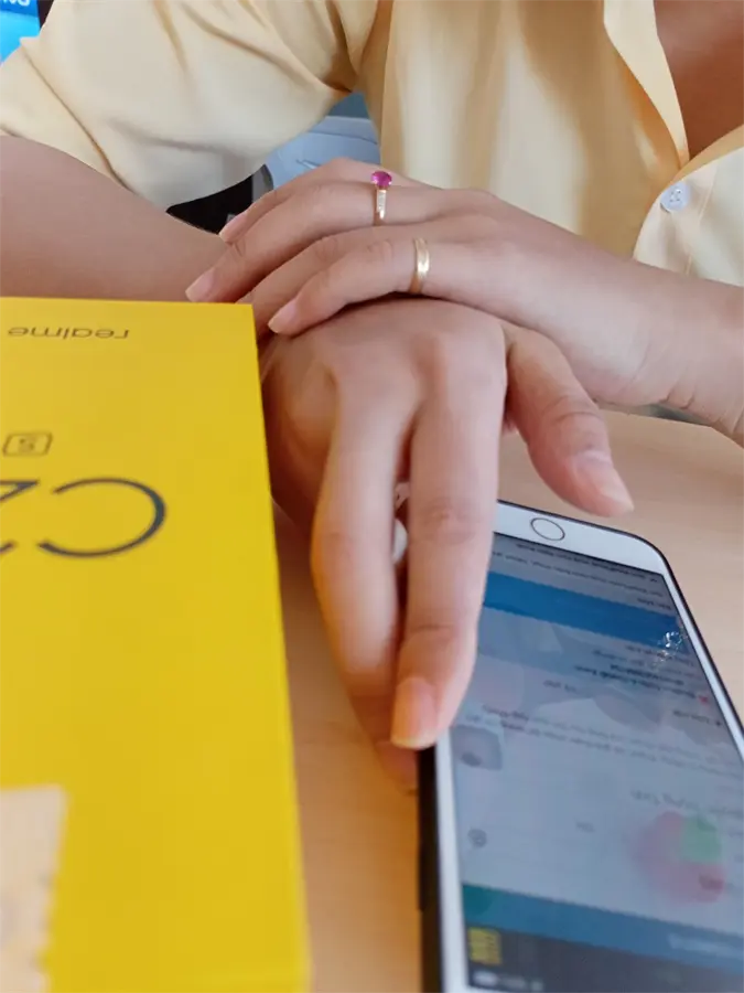 Khách hàng review Điện thoại realme C25s 1