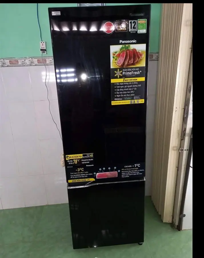 Khách hàng review Tủ lạnh Panasonic Inverter 322 lít NR-BC360QKVN 56