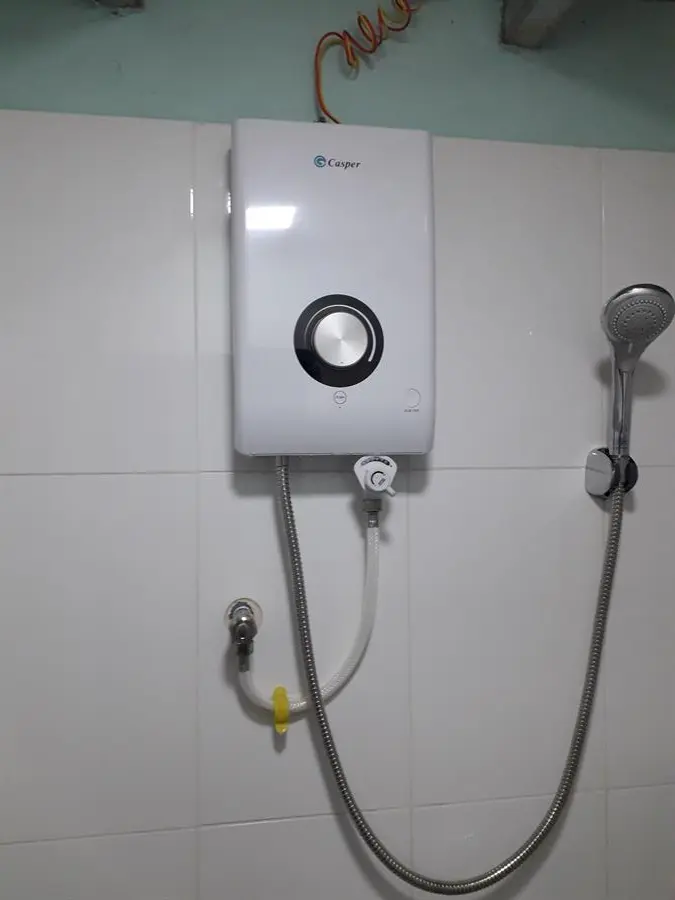 Khách hàng review Máy nước nóng trực tiếp Casper 4500W EP-45TH11 13