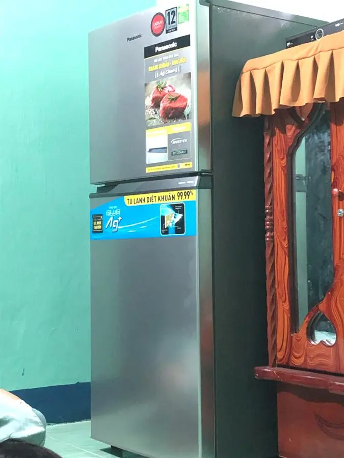 Khách hàng review Tủ lạnh Panasonic Inverter 234 lít NR-TV261APSV 61