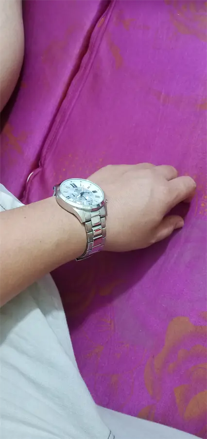 Khách hàng review Đồng hồ EDIFICE CASIO 47 mm Nam EFV-500D-7AVUDF 3