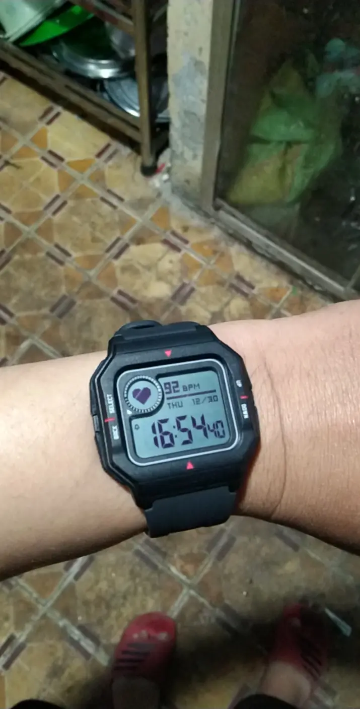 Khách hàng review Đồng hồ thông minh Amazfit Neo 40.3mm Đen 14