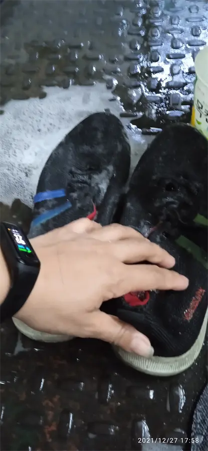 Khách hàng review Vòng tay thông minh Samsung Galaxy Fit2 Đen 6