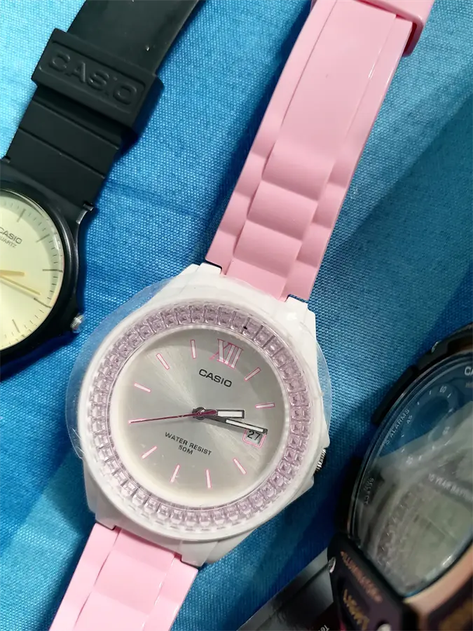 Khách hàng review Đồng hồ CASIO Timeless 39 mm Nữ LX-500H-4E3VDF 3