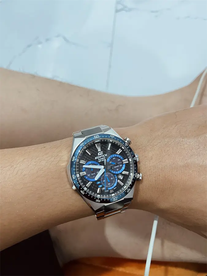 Khách hàng review Đồng hồ EDIFICE CASIO 47.5 mm Nam EQS-800CDB-1BVUDF 1