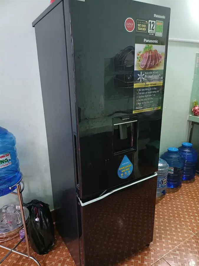 Khách hàng review Tủ lạnh Panasonic Inverter 290 lít NR-BV320WKVN 6