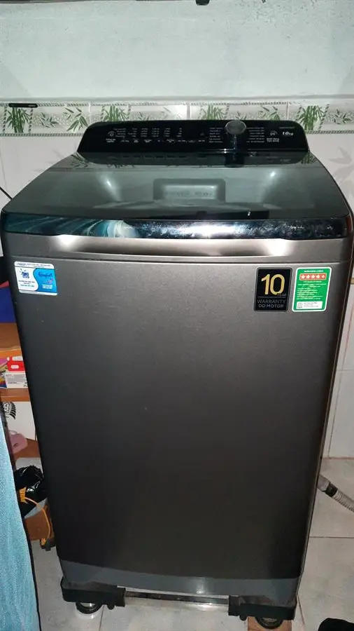 Khách hàng review Máy giặt Aqua Inverter 10 Kg AQW-DR100ET S 5