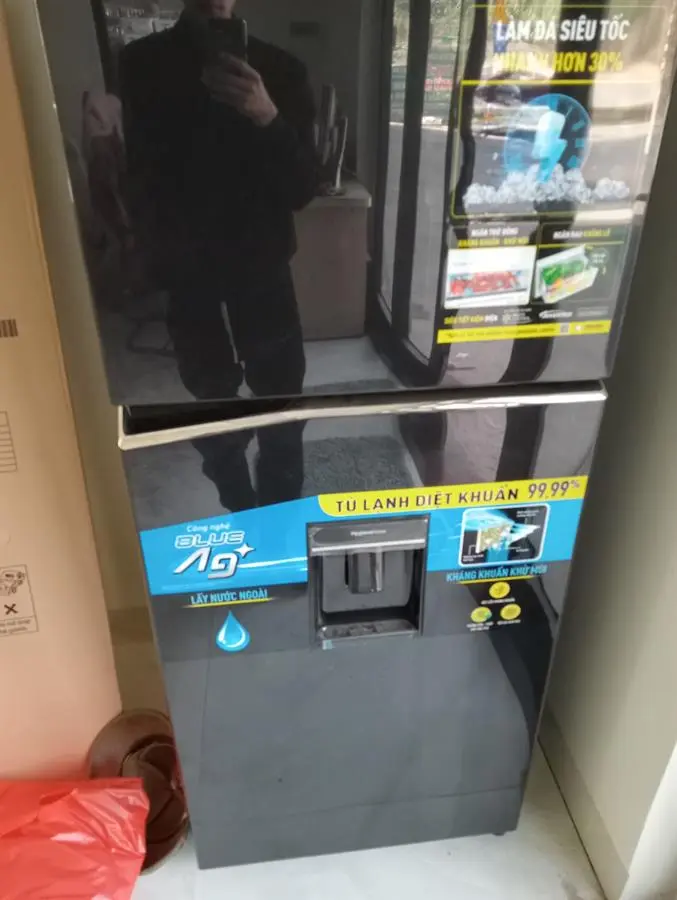 Khách hàng review Tủ lạnh Panasonic Inverter 326 lít NR-TL351GPKV 14