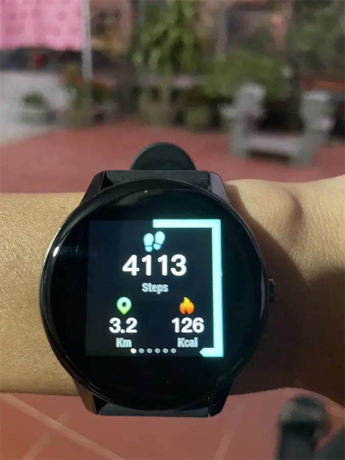 Khách hàng review Đồng hồ thông minh BeU PT2 51mm Đen 10