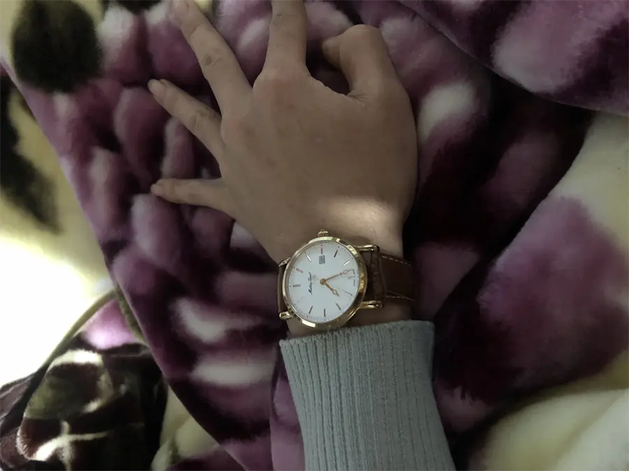 Khách hàng review Đồng hồ MATHEY TISSOT City Leather 38 mm Nam H611251PI 4