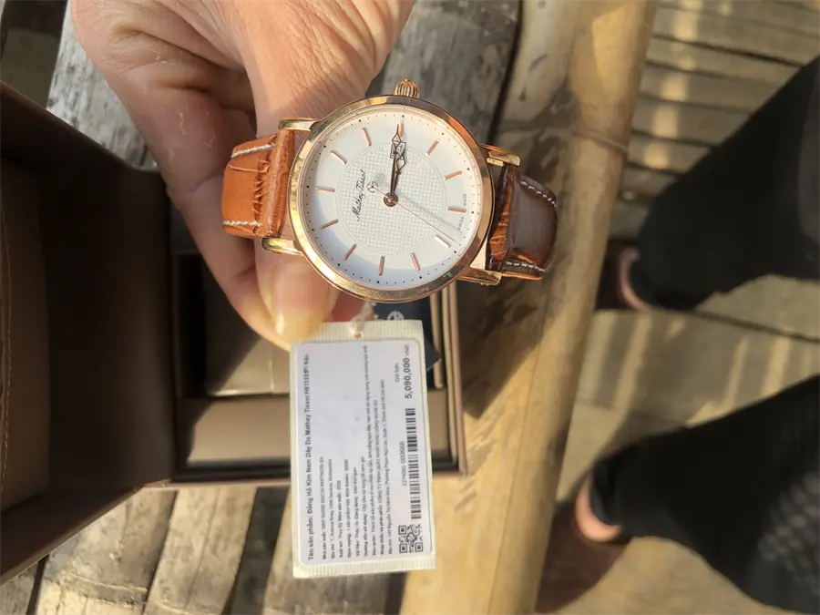 Khách hàng review Đồng hồ MATHEY TISSOT City Leather 38 mm Nam H611251PI 3