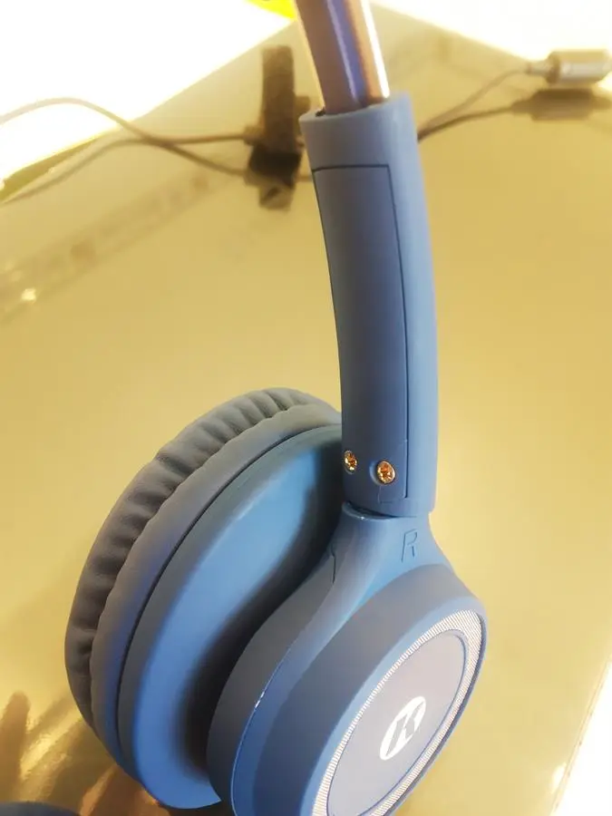 Khách hàng review Tai nghe Bluetooth Chụp Tai Kanen K9 5