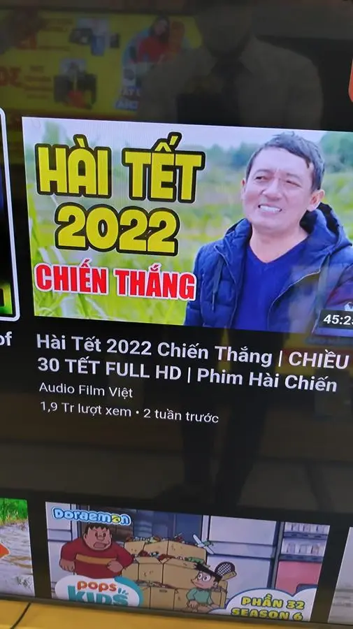 Khách hàng review Smart Tivi Crystal UHD Samsung 4K 55 inch UA55AU8100 21