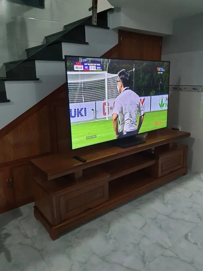 Khách hàng review Smart Tivi QLED 4K 65 inch Samsung QA65Q65A 12