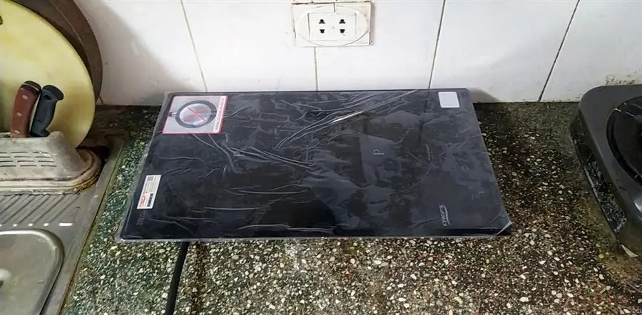 Khách hàng review Laptop HP 14s dq2550TU i7 1165G7/8GB/512GB/Win11 (470D5PA) 1
