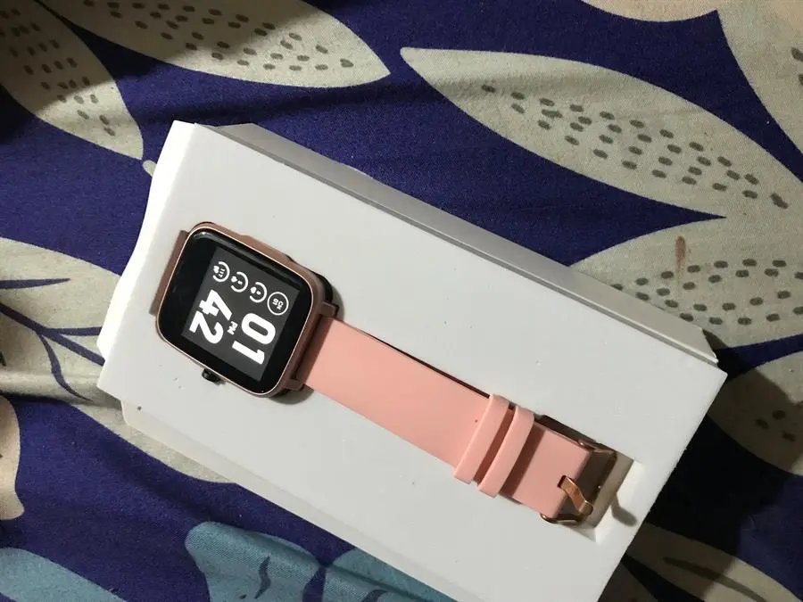 Khách hàng review Đồng hồ thông minh BeU B2 Hồng 2