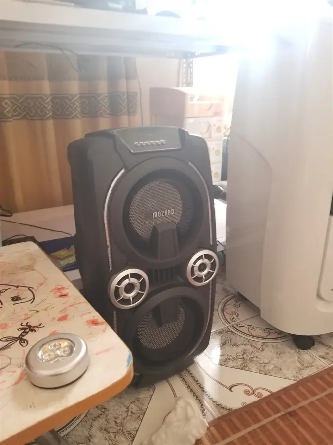 Khách hàng review Loa Kéo Bluetooth Mozard L0629K Đen Xám 4