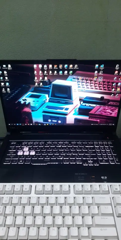 Khách hàng review Laptop Asus TUF Gaming FX706HC i5 11400H/8GB/512GB/4GB RTX3050/144Hz/Win10 (HX003T) 1