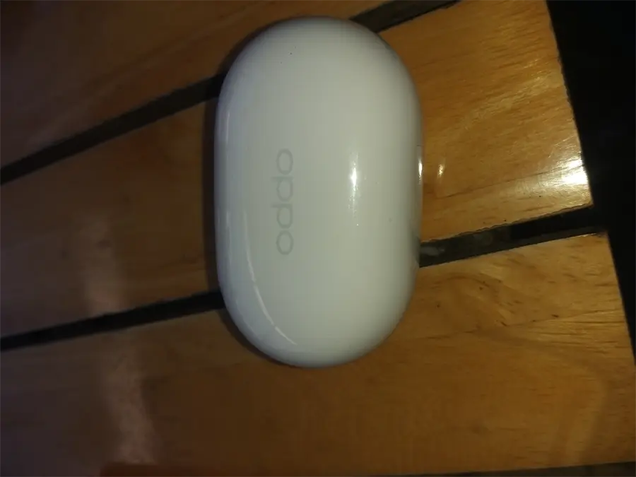 Khách hàng review Tai nghe Bluetooth True Wireless OPPO ENCO Buds ETI81 33